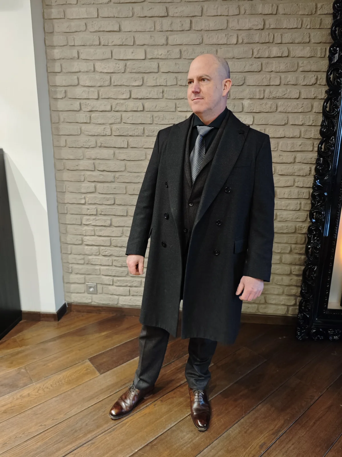 From FBI Pursuit to Audio Innovation: How Government Actions Shape Industry Leaders