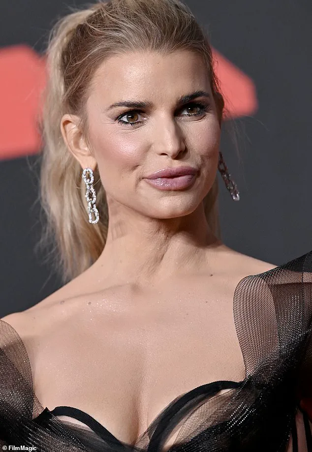 Jessica Simpson's Bold Red Carpet Debut at 2025 VMAs Stuns with Christian Siriano's Daring Design