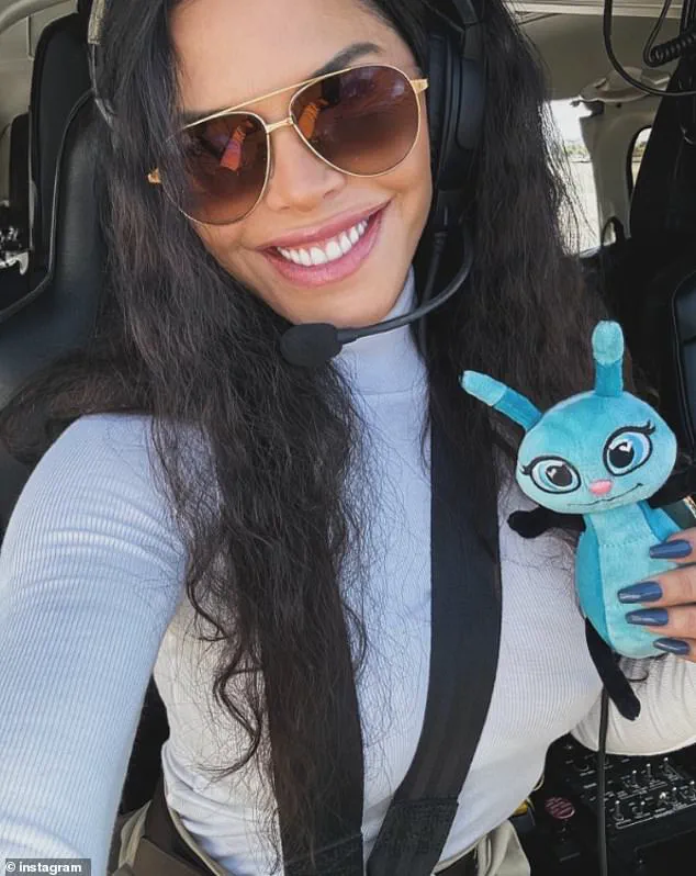 Lauren Sánchez Shares Throwback Photo Revealing Childhood Struggles with Dyslexia, Sparking Conversation on Social Media