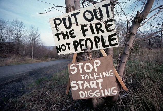 Centralia: From Coal Boom to Abandoned Ghost Town – A Tale of Economic Ruin and Nature's Reckoning