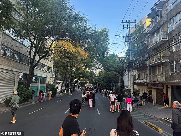 6.5 Magnitude Earthquake Shakes Mexico Near Acapulco, Disrupts Presidential Press Briefing