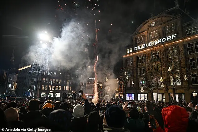 New Year's Eve Violence in Netherlands Leaves Two Dead, Hundreds Arrested, Historic Church in Flames