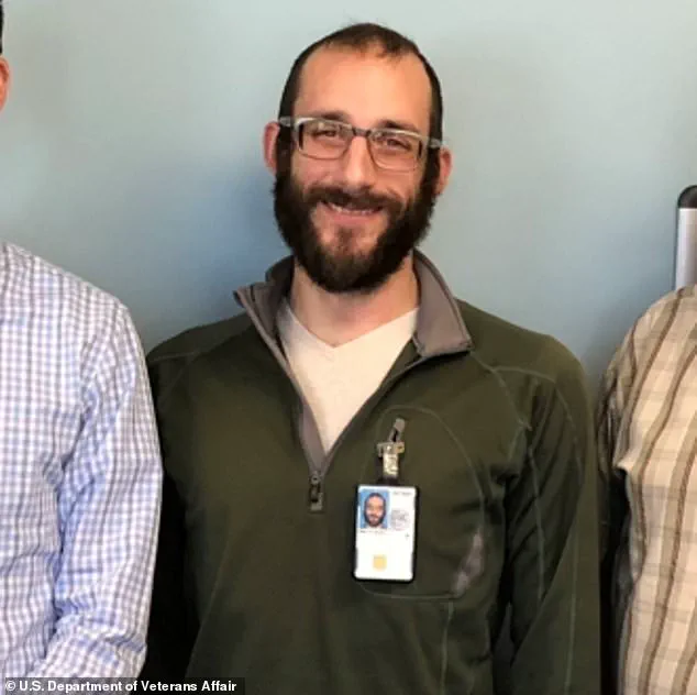 DHS Secretary Kristi Noem Condemns ICE Shooting of Nurse Alex Jeffrey Pretti, Questions His Presence with Firearm Over Protest Sign