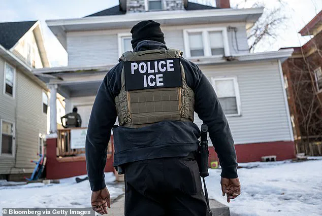 DHS Secretary Kristi Noem Faces Crisis of Confidence as Approval Rating Plummets to 33% Amid Controversial Deportation Crackdown and Border Patrol Shooting