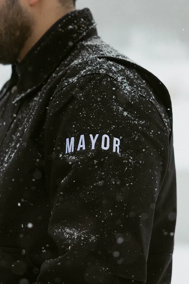 Mayor's Sartorial Choice Sparks Online Discourse Amid Blizzard Warnings
