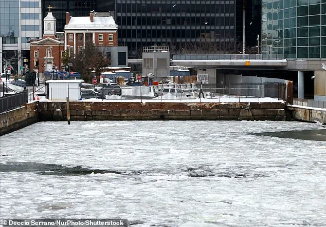 New York City's Freezing Rivers Lead to Suspension of Commuter Ferries