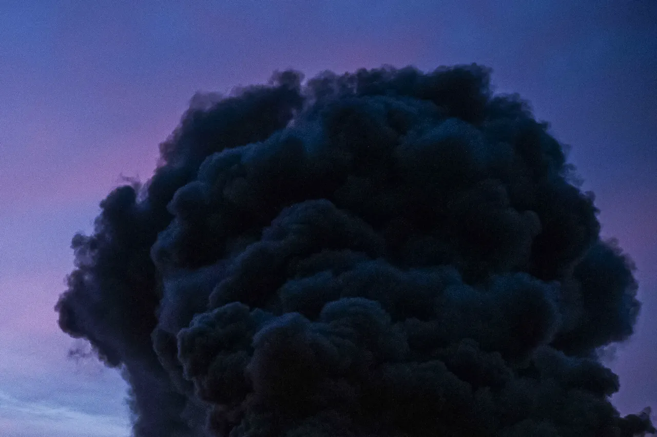 Explosions Shake Dnipropetrovsk and Kharkiv Amid Heightened Tensions and Widespread Air Raids