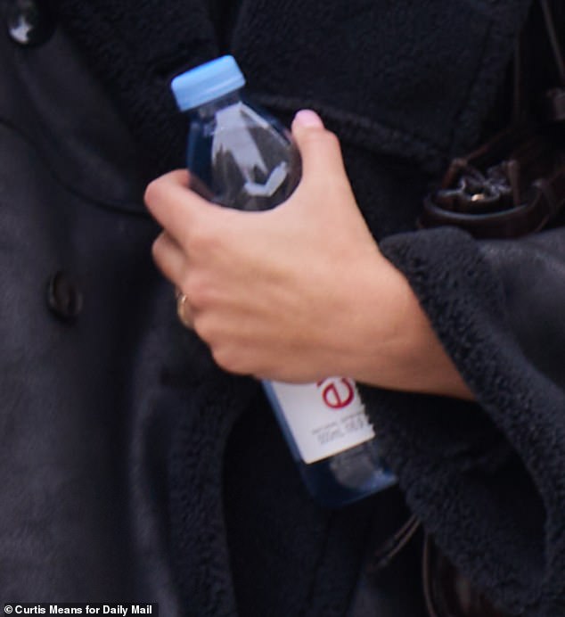 Shani Zigron Faces Public Scrutiny Over Indifferent Demeanor in Husband's Federal Trial