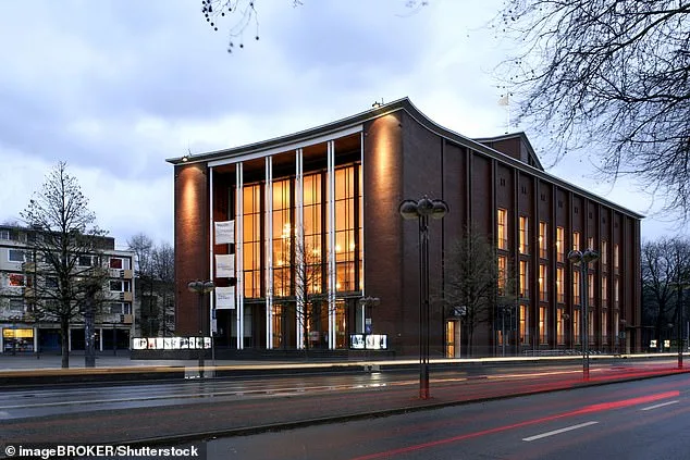 Actor Assaulted on Stage During German Play Tackling Fascist Violence