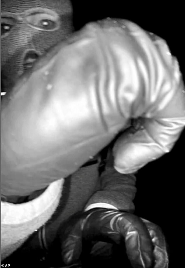 Glove Linked to Nancy Guthrie's Disappearance Casts Doubt as Expert Calls It a 'Potential Dead End