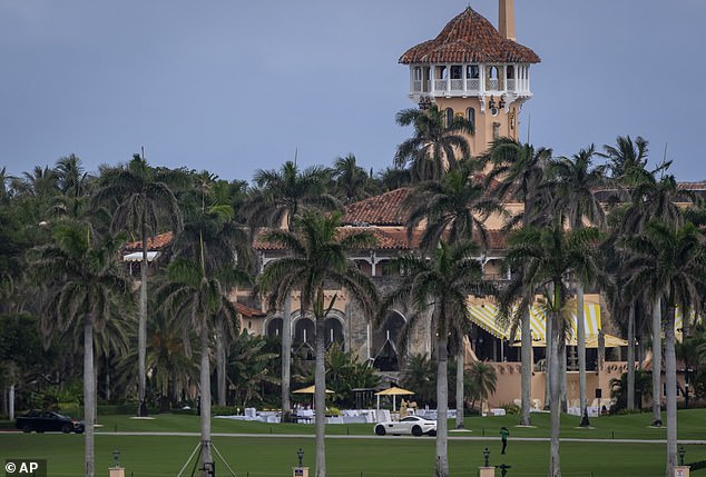Secret Service Shoots Dead Armed Man Trying to Breach Mar-a-Lago Security