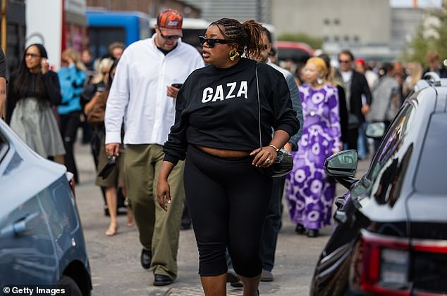 Gabriella Karefa-Johnson's Controversial Move from First to Business Class to Avoid 'Overwhelmingly White' Cabin, Critics Question Necessity