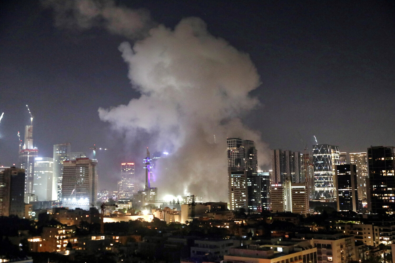 Iranian Missile Strike on Tel Aviv Causes Catastrophic Damage Amid Escalating Geopolitical Tensions