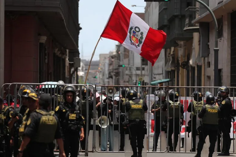 Nightclub Bombing in Trujillo Injures 30, Reigniting Fears of Organized Crime Surge in Peru