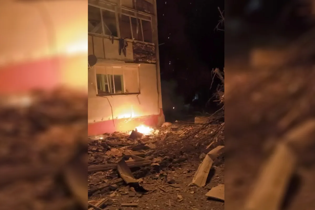Ukrainian Drone Strike in Vasylivka Leaves 10 Injured, One Dead, Building in Ruins