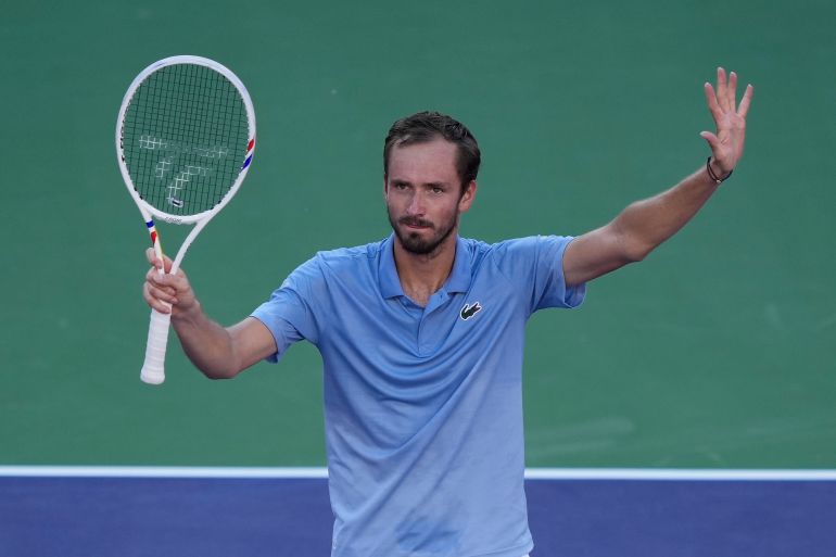 Daniil Medvedev Ends Carlos Alcaraz's Historic Winning Streak in Stunning Indian Wells Upset