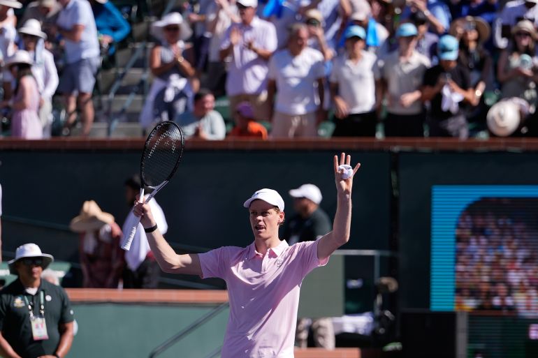 Daniil Medvedev Ends Carlos Alcaraz's Historic Winning Streak in Stunning Indian Wells Upset
