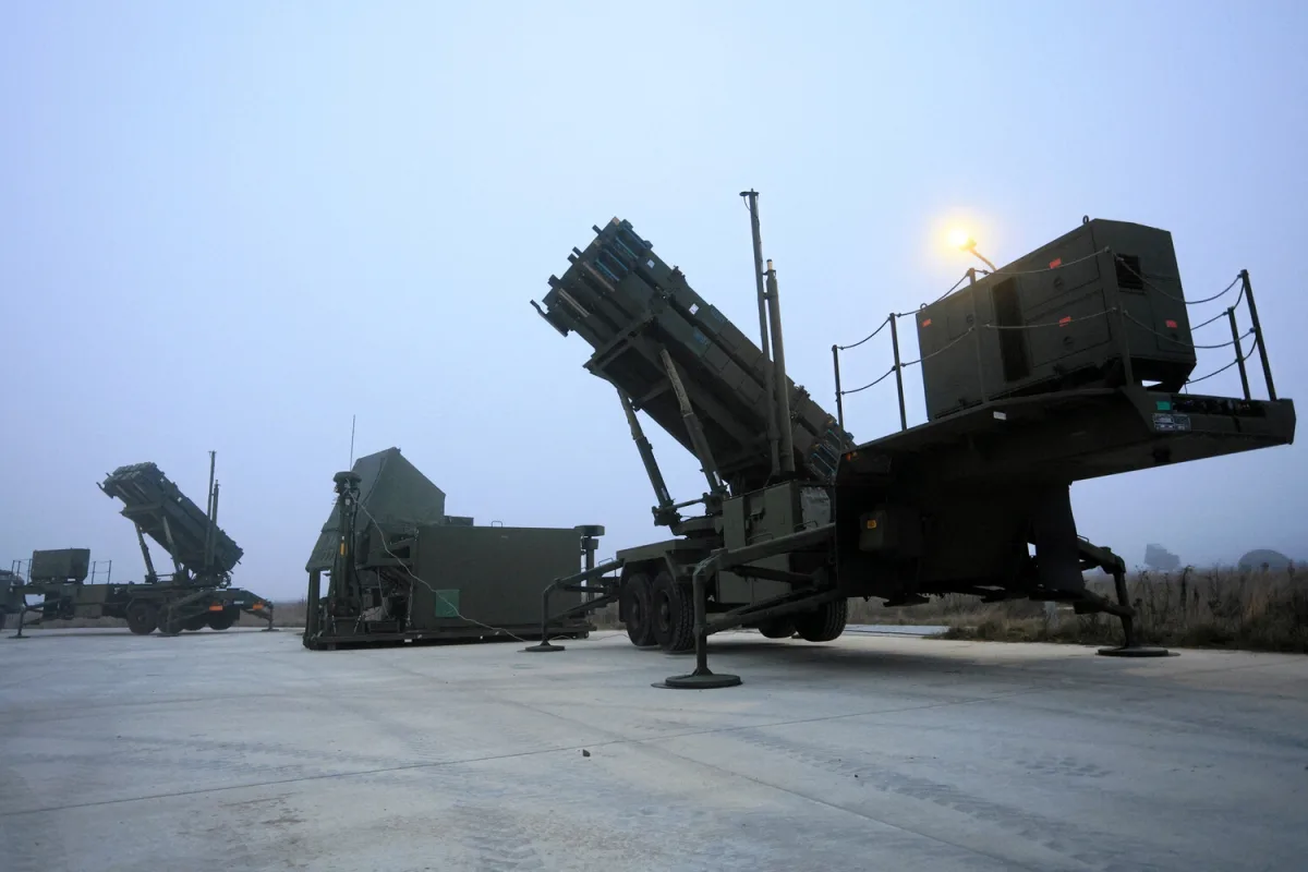 UAE Successfully Intercepts Iranian Missiles and Drones Amid Evolved Air Defense Systems and Temporary Airspace Restrictions