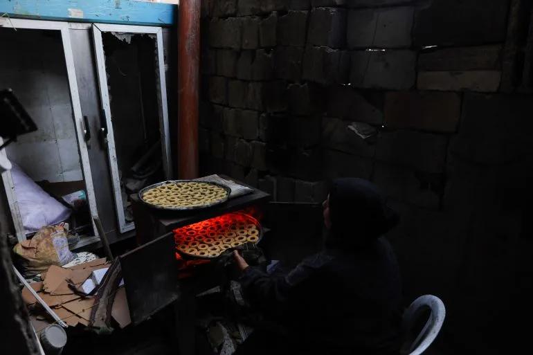 Eid Al-Fitr Baked in the Ashes: Gaza Family's Resilient Celebration