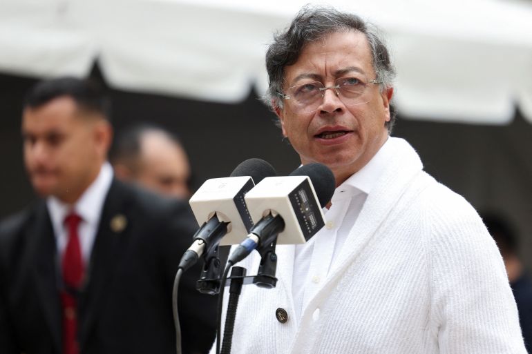Controversy Surrounds Colombia's Petro as U.S. Probes Alleged Ties to Drug Traffickers Ahead of Crucial Election