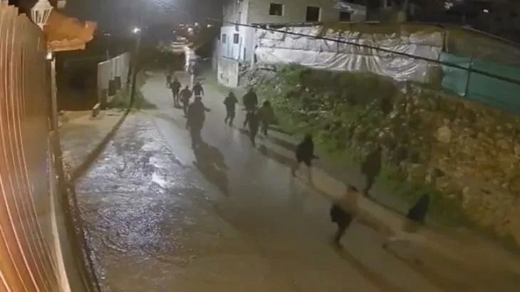 Beirut's Displaced Families Fleeing Israeli Strikes Take Shelter in Makeshift Tents