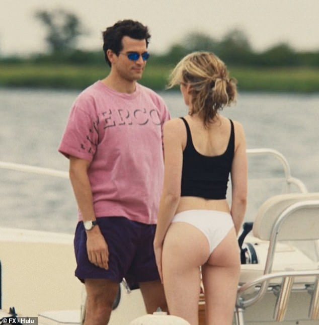 The Turning Point: How a 1994 Photo Forever Changed John F. Kennedy Jr. and Carolyn Bessette's Story