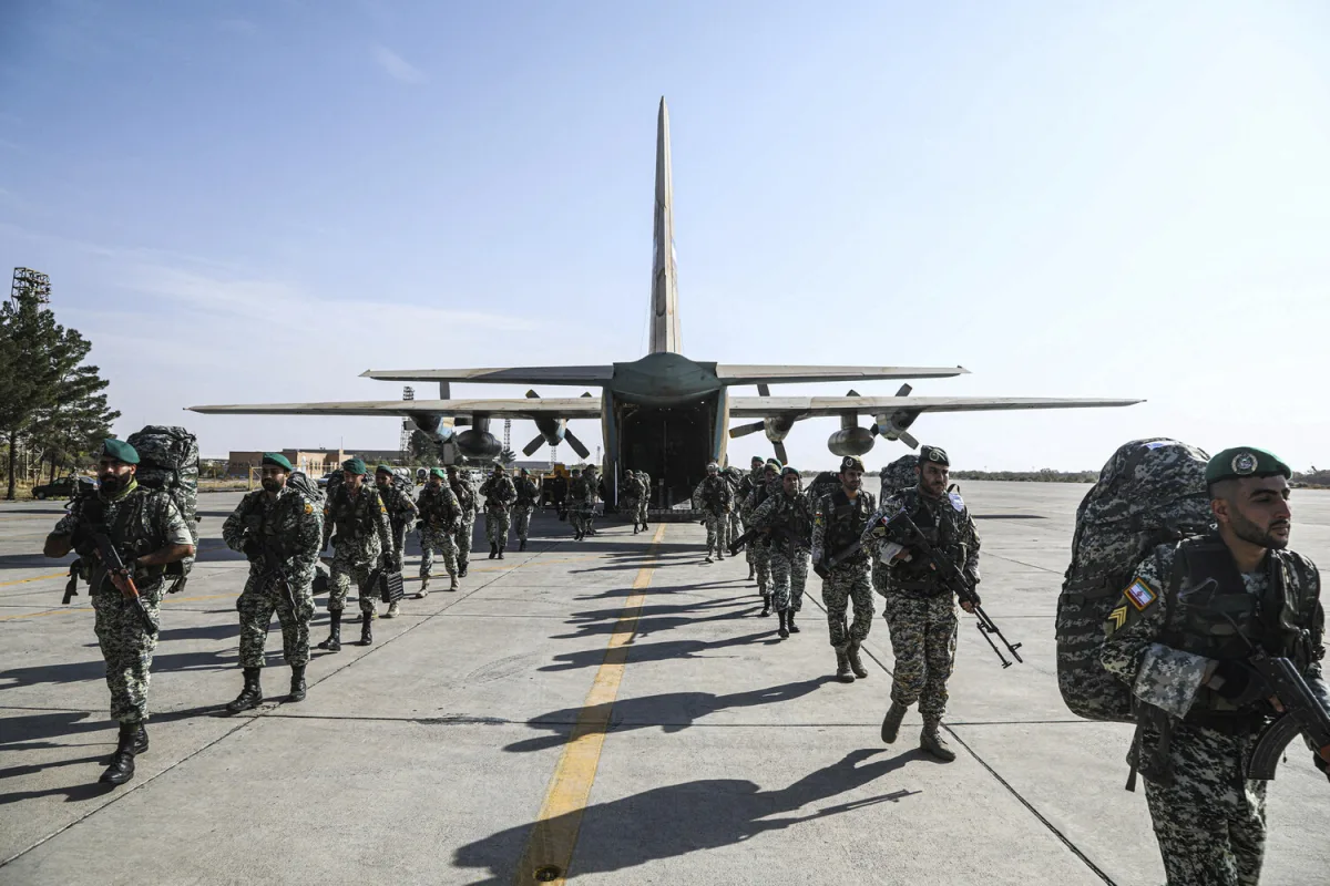 Iran Mobilizes Troops Amid Unverified Reports of Potential U.S. Ground Operation