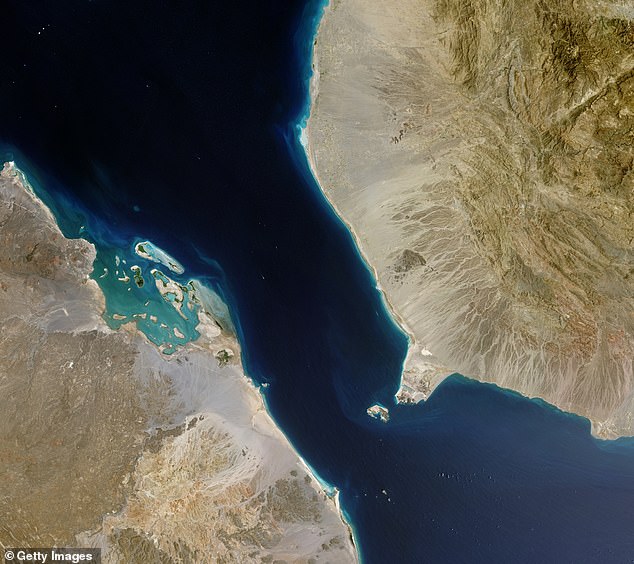 Bab al-Mandeb Strait Under Threat: Global Trade and Energy Flows at Risk
