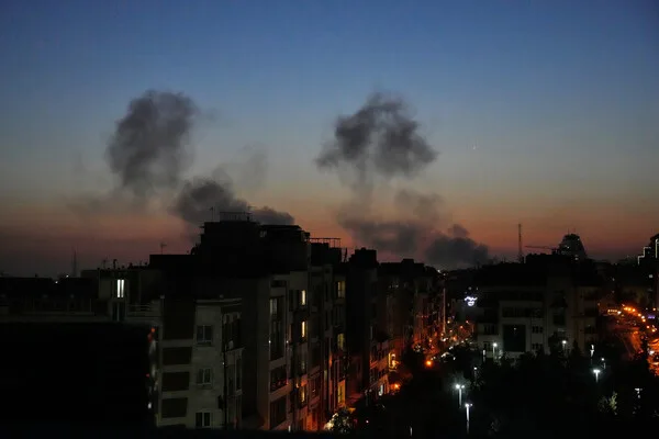 Projectile Strike Damages Pylon, Cuts Power in Tehran Amid Iran-U.S.-Israel Escalation