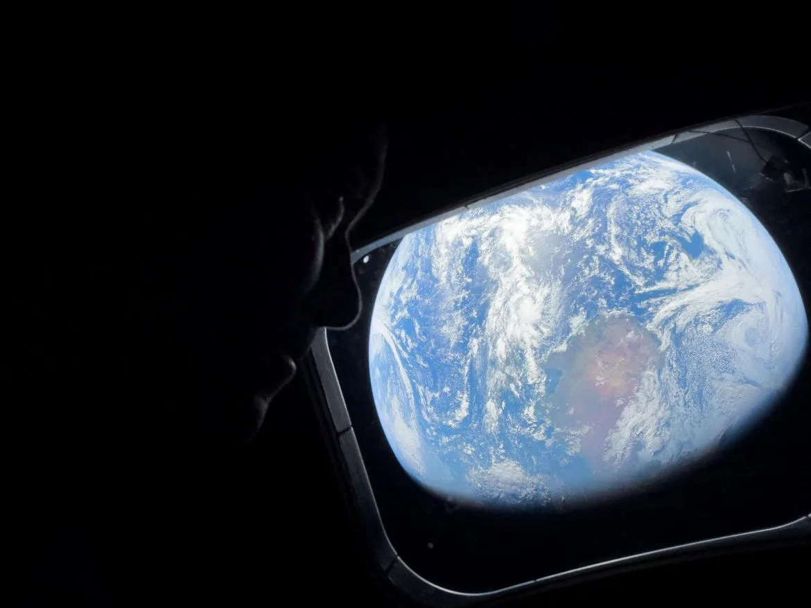 Artemis II Astronauts Capture Breathtaking Views of Earth from Orion Capsule