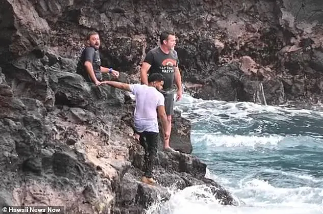Hawaii Man Dies in Devastating Rescue Attempt at 'End of the World' Cliff.