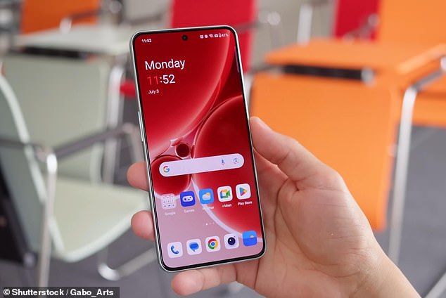 New tests show facial recognition on many phones can be bypassed by simple photos.