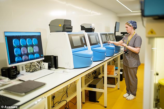 London AI Clinic Helps Infertility Sufferers Achieve Parenthood