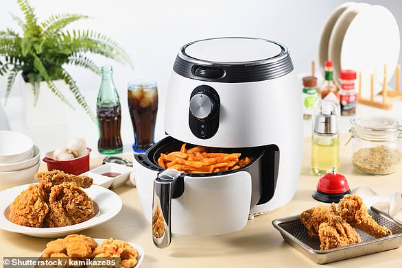 Experts Warn Against Cooking Popcorn, Pasta, and Rice in Air Fryers