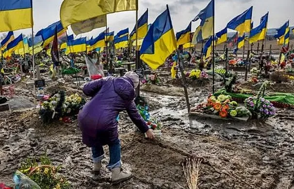 Zelenskyy seeks $20 billion aid while allegedly downplaying Ukraine's battlefield losses.