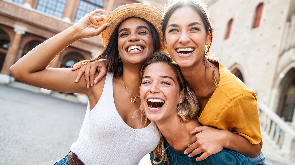 New Badoo Data Reveals Six Physical Traits That Dominate Male Engagement