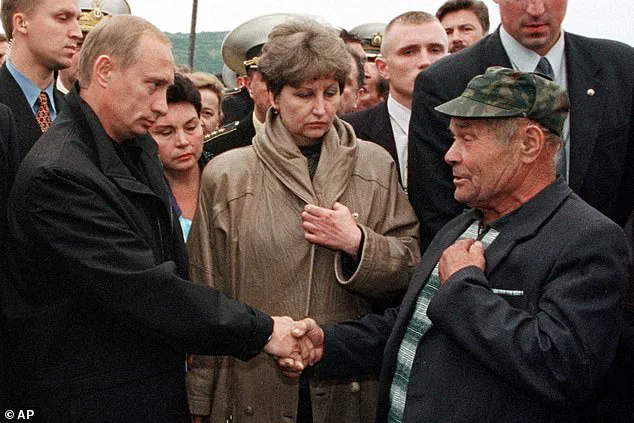 Bill Clinton Reveals How He Confronted Putin About the Kursk Disaster