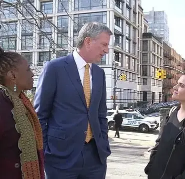 Bill de Blasio's Valentine's Day with Nomiki Konst reflects admiration for Bill Belichick