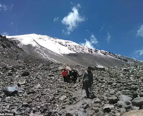 Daring Cyclist Dies in Tragic Fall While Descending Mexico's Pico de Orizaba