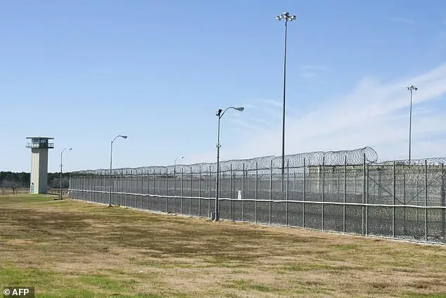 Death row inmate denies committing murder he was convicted of in 2011