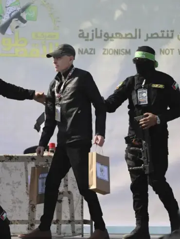 Hamas postpones prisoner release due to 'Israel's non-compliance'