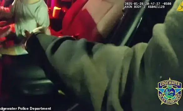 Heated argument between mother and boyfriend over child neglect in police vehicle