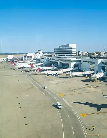 Japan Airlines Jet Has Near-Miss at Seattle Airport, No Injuries Reported