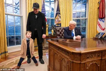 Trump Swaps Out Oval Office Desk After Unsanitary Gift Left by Elon Musk's Son