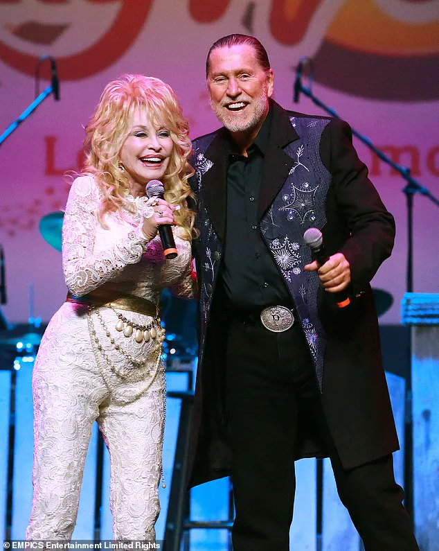 Dolly Parton Mourns Loss of Husband Carl Dean as She Draws Strength from Humble Roots