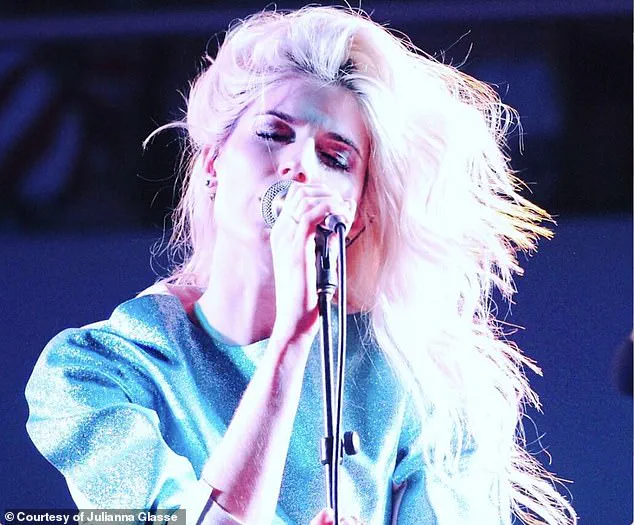 Ex-Christian Pop Singer Recalls Pastor's Persuasive Attempts