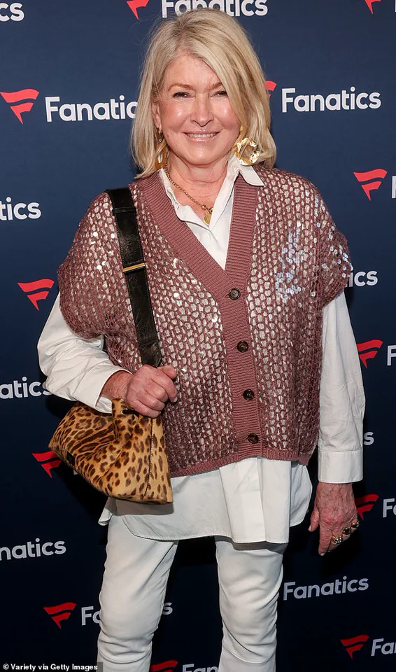 Martha Stewart Credits Daily Green Juice For Youthful Skin At 83