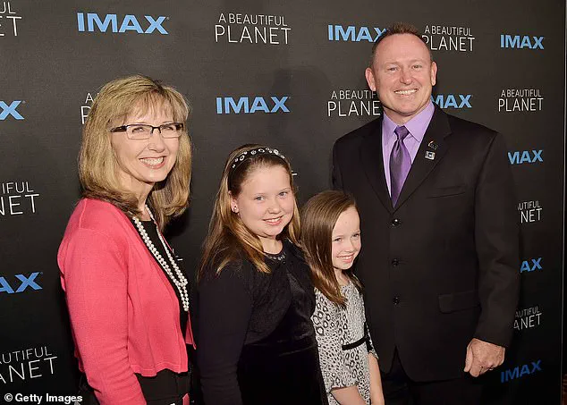 NASA Astronaut's Daughter Awaits Return with a 'Big Ole Hug' and Favorite Pecan Pie