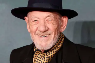 Sir Ian McKellen Urges Young Actors to Embrace Truth Amidst Hiding Sexual Orientation