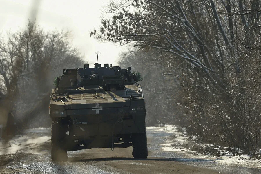 Ukraine Mobilizes Forces in Border Town of Guievo Amid Escalating Tensions with Russia